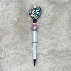 Skeleton Couple Themed Pen